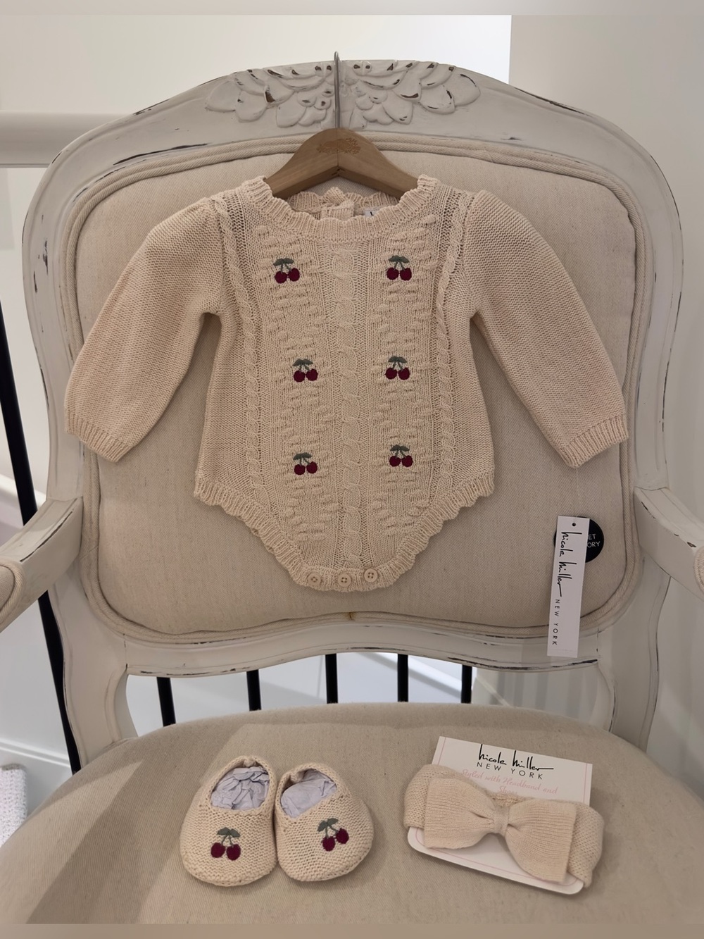 🍒 0~3 Mth 100% Cotton Cream Cable Knit Cherry-Embroidered One-Piece Set NWT